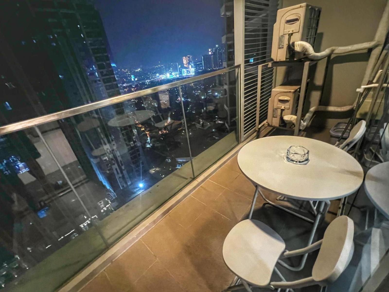 אפרטהוטל טאגיג Eg Private House -Bgc Uptown מראה חיצוני תמונה