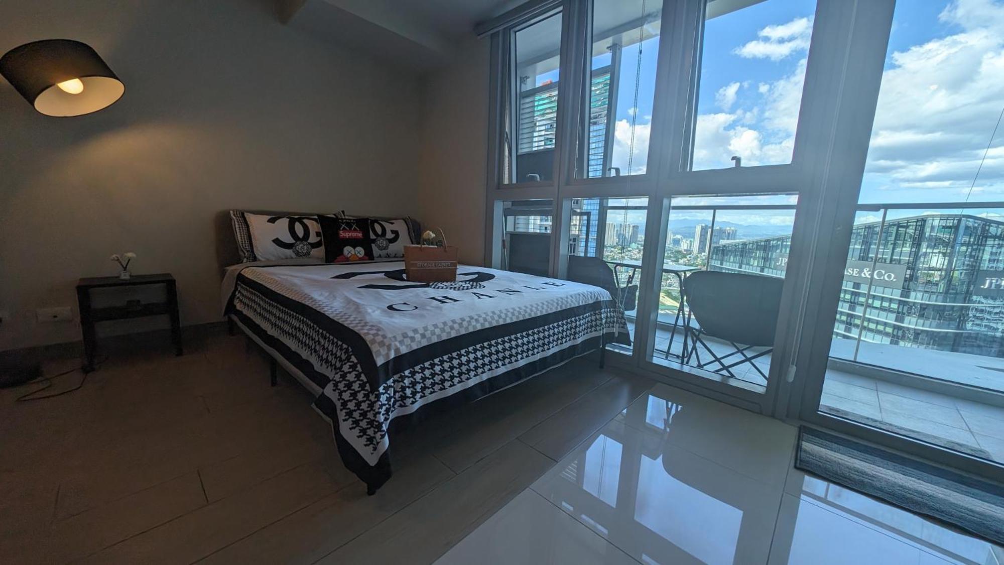 אפרטהוטל טאגיג Eg Private House -Bgc Uptown מראה חיצוני תמונה